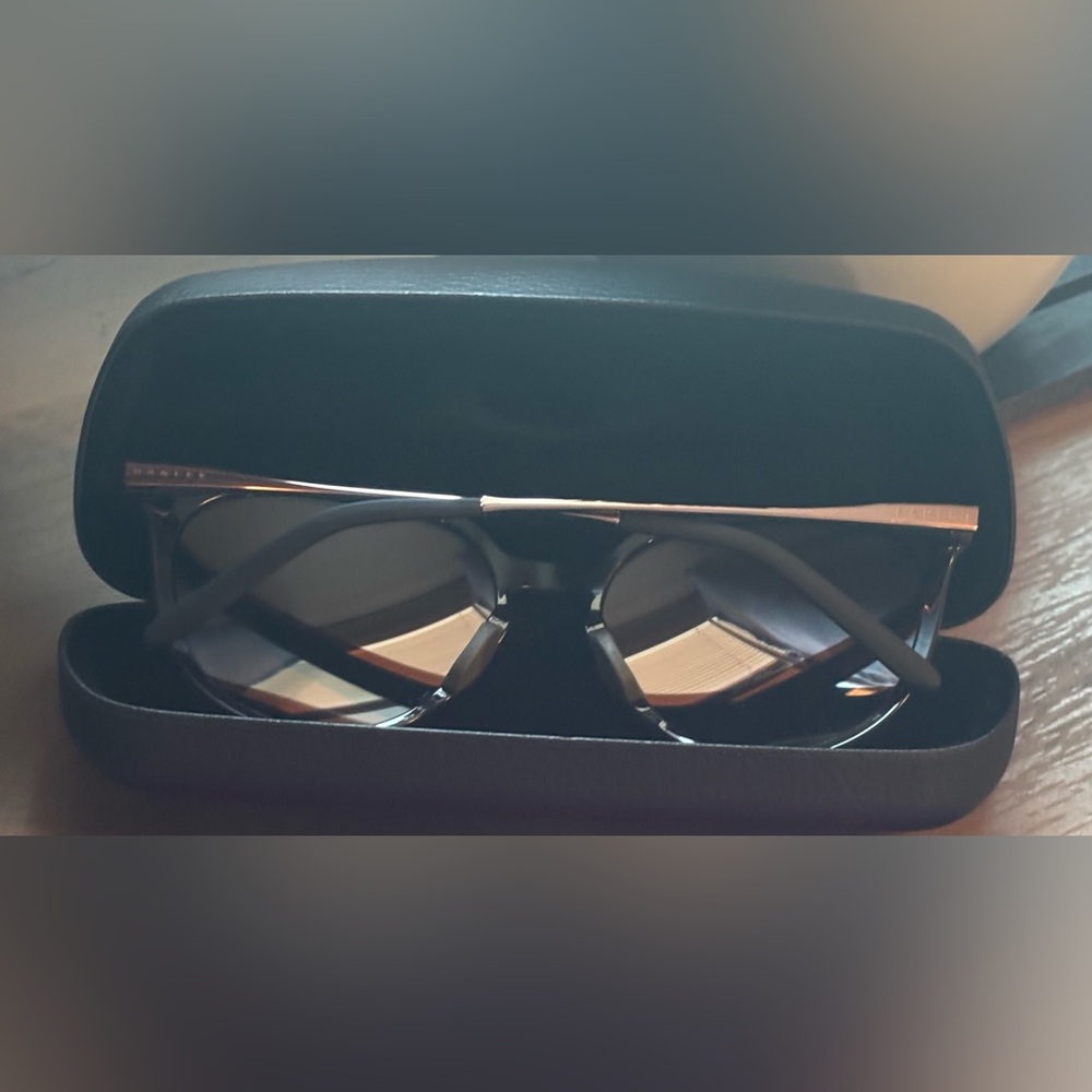 Oakley Women's Sielo Sunglasses - Picture 5 of 12